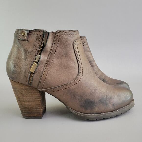 Clarks Artisan Mission Halle Boots Womens 9 Zip Ankle Bootie Brown Leather Heels - Picture 3 of 10